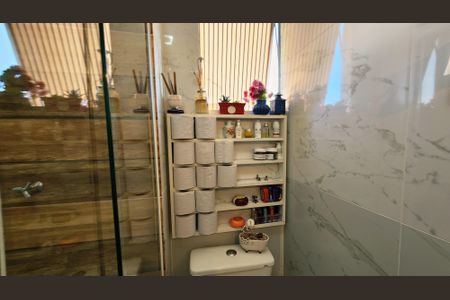 Apartamento à venda com 45m², 2 quartos e 1 vagaBanheiro Social