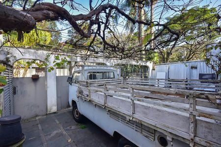 Casa à venda com 440m², 5 quartos e 2 vagasGaragem