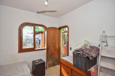 Casa à venda com 440m², 5 quartos e 2 vagasSuíte 3