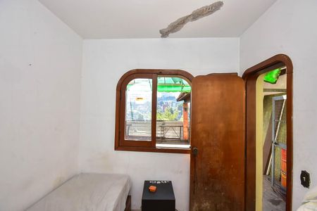 Casa à venda com 440m², 5 quartos e 2 vagasSuíte 3