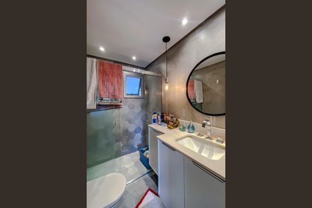 Apartamento à venda com 96m², 3 quartos e 2 vagasBanheiro Social