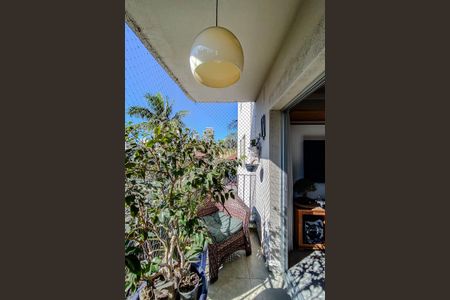 Apartamento à venda com 96m², 3 quartos e 2 vagasVaranda da Sala