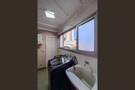 Apartamento à venda com 96m², 3 quartos e 2 vagasÁrea de Serviço