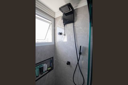 Apartamento à venda com 105m², 2 quartos e 1 vaga Apartamento à venda com 105m², 2 quartos e 1 vagaBanheiro 1