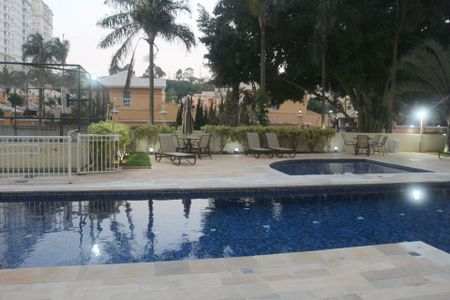 Apartamento à venda com 58m², 2 quartos e 1 vagaÁrea comum - Piscina