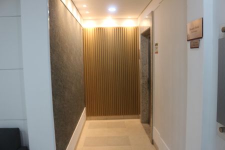 Apartamento à venda com 58m², 2 quartos e 1 vagaHall social