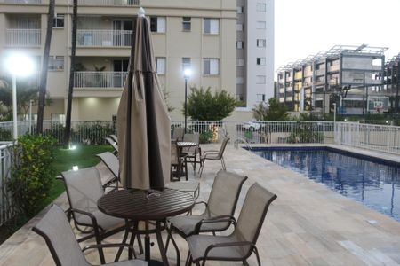 Apartamento à venda com 58m², 2 quartos e 1 vagaÁrea comum - Piscina