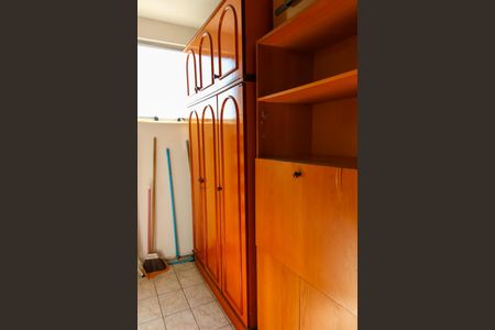 Apartamento à venda com 75m², 2 quartos e 1 vaga Apartamento à venda com 75m², 2 quartos e 1 vagaQuarto de Serviço