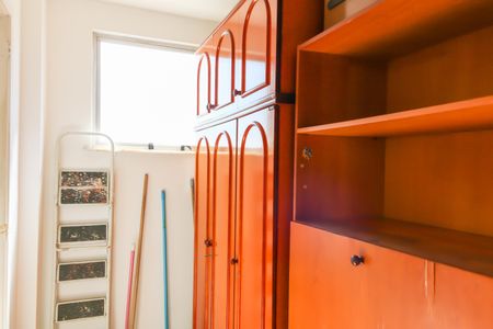 Apartamento à venda com 75m², 2 quartos e 1 vaga Apartamento à venda com 75m², 2 quartos e 1 vagaQuarto de Serviço