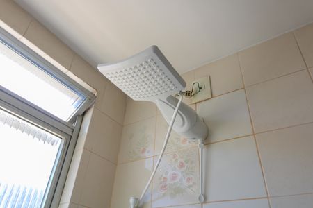 Apartamento à venda com 75m², 2 quartos e 1 vaga Apartamento à venda com 75m², 2 quartos e 1 vagaBanheiro Social