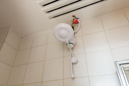 Apartamento à venda com 75m², 2 quartos e 1 vaga Apartamento à venda com 75m², 2 quartos e 1 vagaBanheiro de Serviço