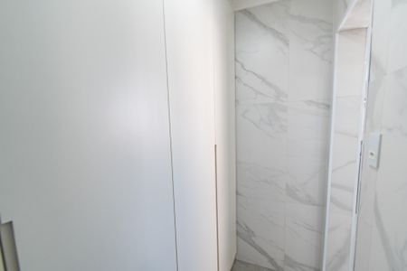 Apartamento à venda com 65m², 2 quartos e 1 vaga Apartamento à venda com 65m², 2 quartos e 1 vagaDespensa