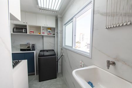 Apartamento à venda com 65m², 2 quartos e 1 vaga Apartamento à venda com 65m², 2 quartos e 1 vagaÁrea de serviço