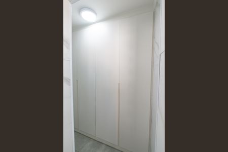 Apartamento à venda com 65m², 2 quartos e 1 vaga Apartamento à venda com 65m², 2 quartos e 1 vagaDespensa