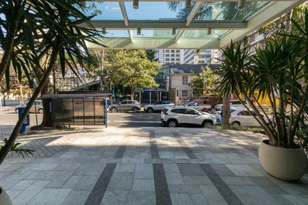 Studio à venda com 26m², 1 quarto e 1 vaga Studio à venda com 26m², 1 quarto e 1 vagaFachada