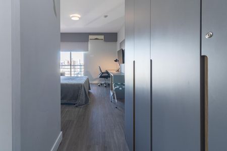 Studio à venda com 26m², 1 quarto e 1 vaga Studio à venda com 26m², 1 quarto e 1 vagaStudio