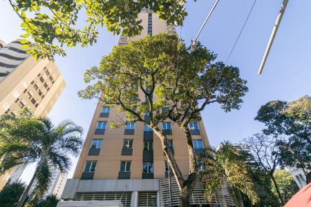 Studio à venda com 26m², 1 quarto e 1 vaga Studio à venda com 26m², 1 quarto e 1 vagaFachada