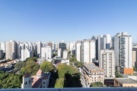 Studio à venda com 26m², 1 quarto e 1 vaga Studio à venda com 26m², 1 quarto e 1 vagaVaranda