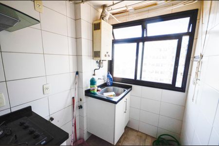 Apartamento à venda com 73m², 2 quartos e 1 vagaÁrea de Serviço