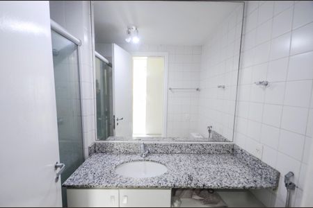 Apartamento à venda com 73m², 2 quartos e 1 vagaBanheiro da Suíte