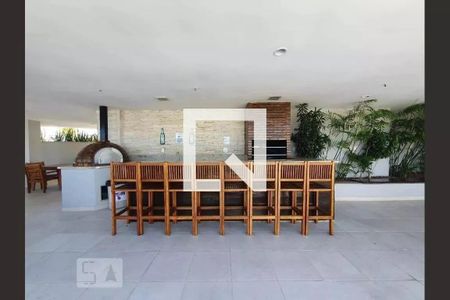 Apartamento à venda com 73m², 2 quartos e 1 vagaÁrea comum