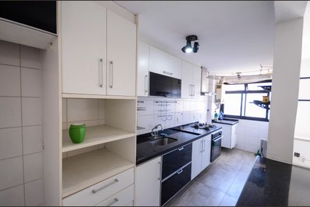 Apartamento à venda com 73m², 2 quartos e 1 vagaCozinha