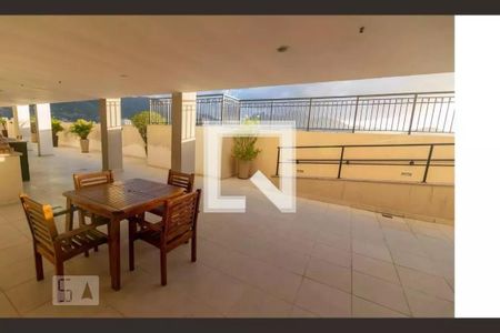 Apartamento à venda com 73m², 2 quartos e 1 vagaÁrea comum