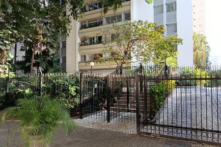 Apartamento à venda com 95m², 1 quarto e 1 vagaFachada