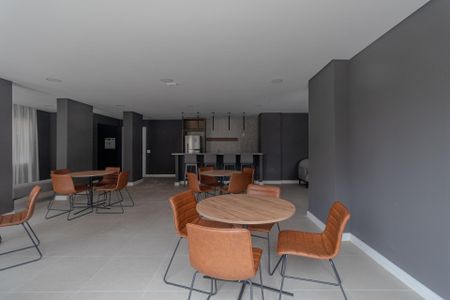 Apartamento à venda com 36m², 2 quartos e sem vaga Apartamento à venda com 36m², 2 quartos e sem vagaÁrea Comum - Salão de Festas