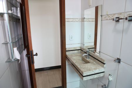 Apartamento para alugar com 209m², 4 quartos e 3 vagasBanheiro