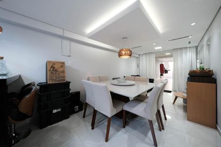 Casa à venda com 160m², 3 quartos e 3 vagasÁrea gourmet