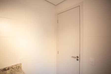 Casa à venda com 124m², 3 quartos e 2 vagas Casa à venda com 124m², 3 quartos e 2 vagasBanheiro da Suíte