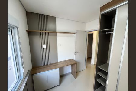 Casa de condomínio à venda com 124m², 3 quartos e 2 vagasQuarto 1