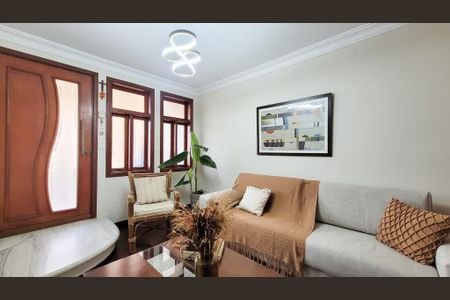 Casa de condomínio à venda com 276m², 4 quartos e 4 vagas Casa de condomínio à venda com 276m², 4 quartos e 4 vagasSala 1