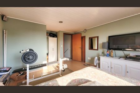 Casa de condomínio à venda com 276m², 4 quartos e 4 vagas Casa de condomínio à venda com 276m², 4 quartos e 4 vagasSuíte 3