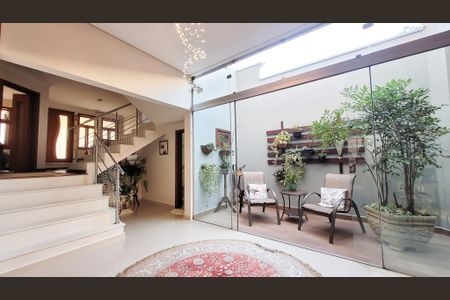 Casa de condomínio à venda com 276m², 4 quartos e 4 vagas Casa de condomínio à venda com 276m², 4 quartos e 4 vagasSala de Jantar