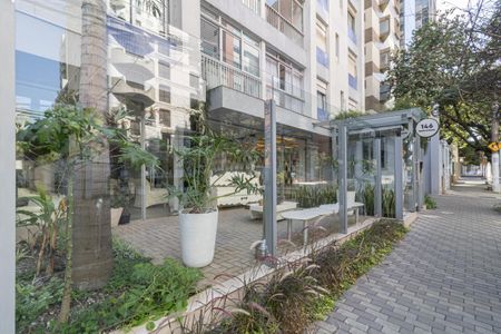 Apartamento à venda com 90m², 2 quartos e 1 vaga Apartamento à venda com 90m², 2 quartos e 1 vagaFachada