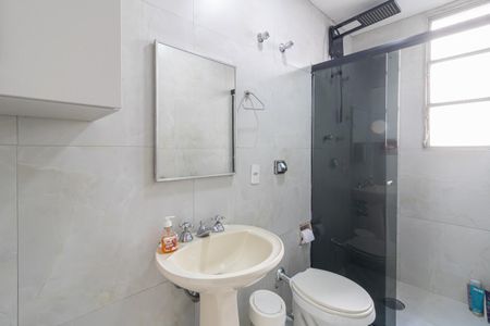 Apartamento à venda com 90m², 2 quartos e 1 vaga Apartamento à venda com 90m², 2 quartos e 1 vagaBanheiro da Suíte 2