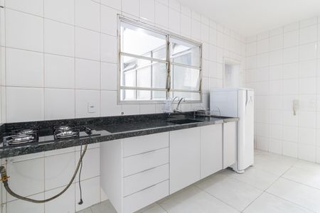 Apartamento à venda com 90m², 2 quartos e 1 vaga Apartamento à venda com 90m², 2 quartos e 1 vagaCozinha
