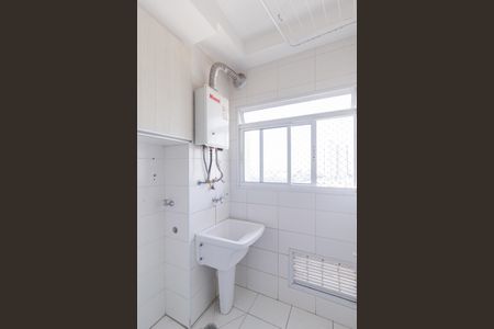 Apartamento à venda com 57m², 2 quartos e 1 vaga Apartamento à venda com 57m², 2 quartos e 1 vagaCozinha e área de serviço