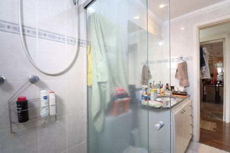 Apartamento à venda com 117m², 3 quartos e 2 vagasBanheiro Social