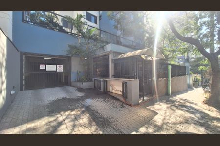 Apartamento à venda com 117m², 3 quartos e 2 vagas Apartamento à venda com 117m², 3 quartos e 2 vagasFachada