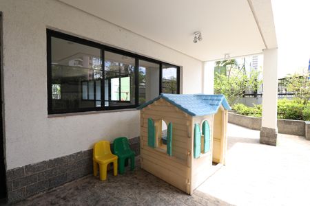 Apartamento à venda com 117m², 3 quartos e 2 vagasÁrea comum