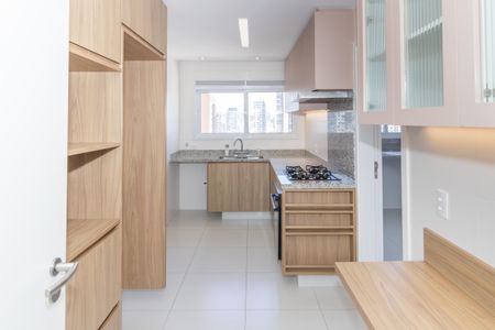 Apartamento à venda com 123m², 3 quartos e 2 vagasCozinha
