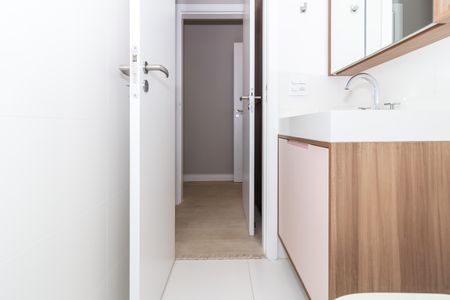 Apartamento à venda com 123m², 3 quartos e 2 vagasBanheiro da Suíte 2
