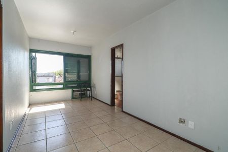 Sala / Quarto de kitnet/studio para alugar com 0 quarto, 30m² em Floresta, Porto Alegre