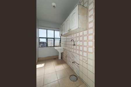 Cozinha de kitnet/studio para alugar com 0 quarto, 30m² em Floresta, Porto Alegre