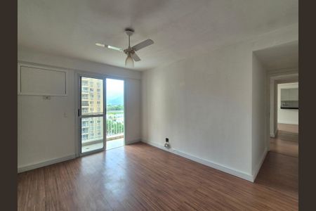 Apartamento à venda com 88m², 2 quartos e 2 vagas Apartamento à venda com 88m², 2 quartos e 2 vagasSuite