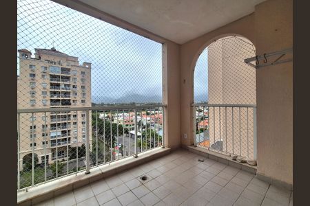 Apartamento à venda com 88m², 2 quartos e 2 vagas Apartamento à venda com 88m², 2 quartos e 2 vagasVaranda