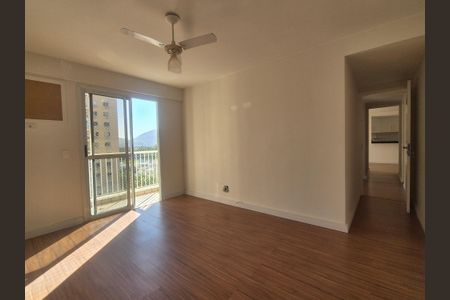 Apartamento à venda com 88m², 3 quartos e 2 vagas Apartamento à venda com 88m², 3 quartos e 2 vagasSuíte